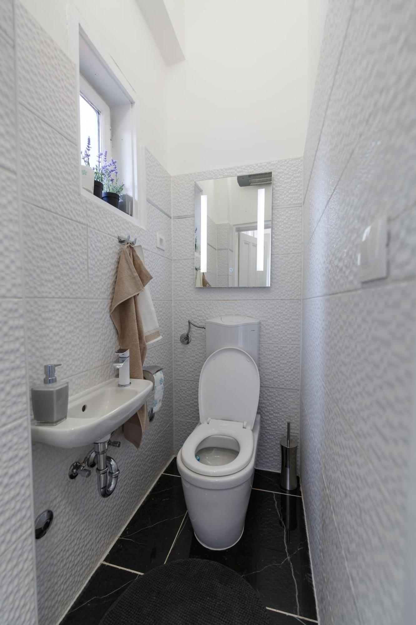 Apartman Royal スラヴォンスキ・ブロド エクステリア 写真