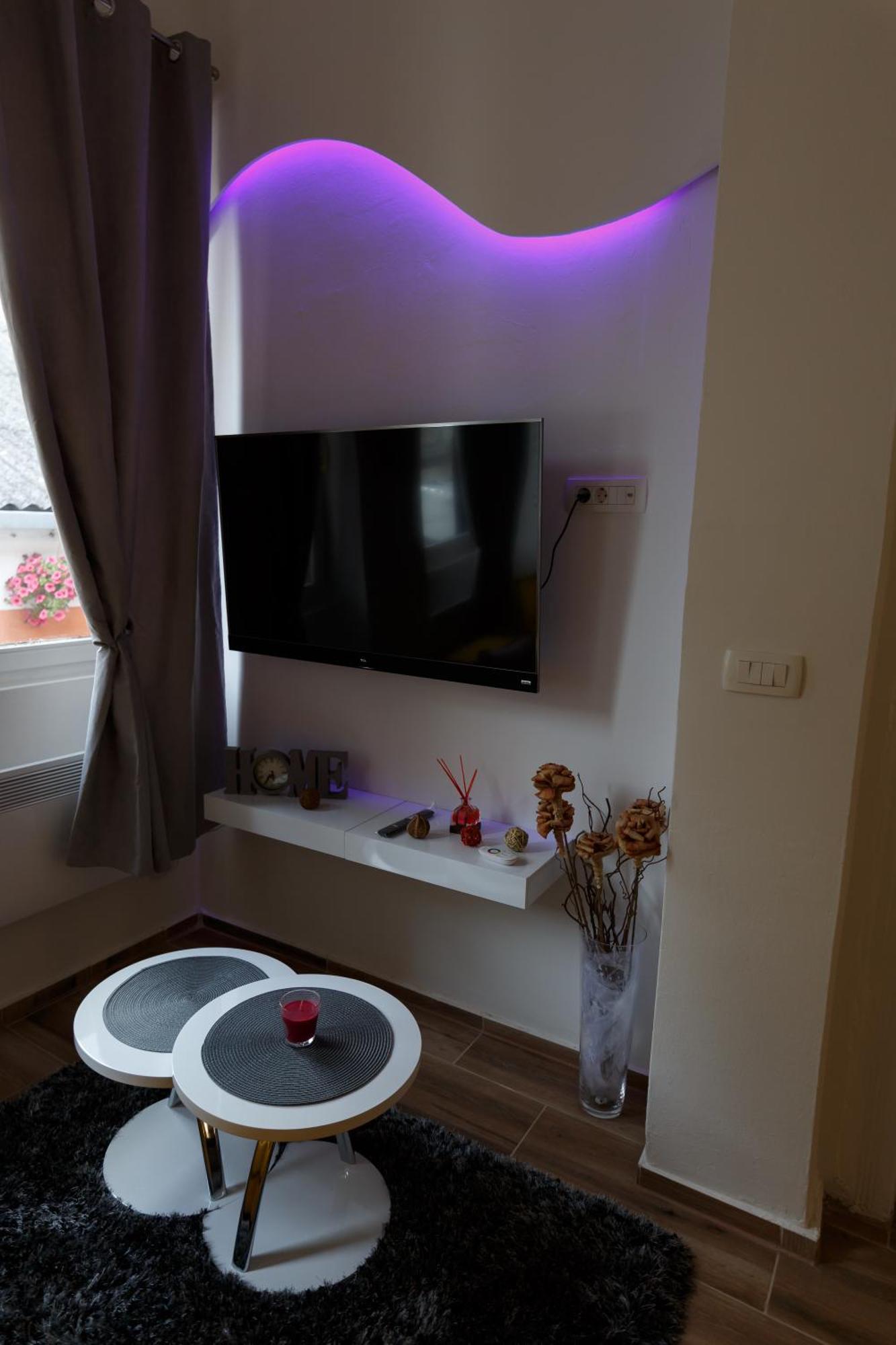 Apartman Royal スラヴォンスキ・ブロド エクステリア 写真