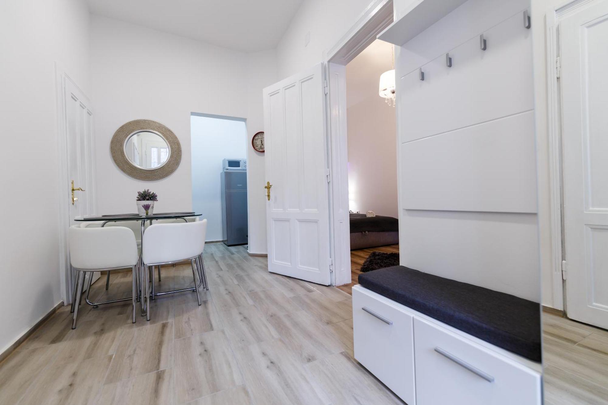 Apartman Royal スラヴォンスキ・ブロド エクステリア 写真